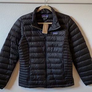 Patagonia’s Down Jacket Size Large NWT!